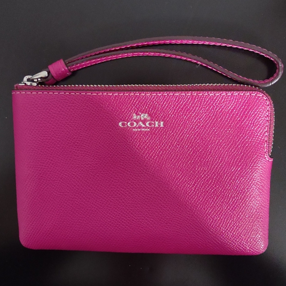 Coach Fuchsia Leather Wristlet